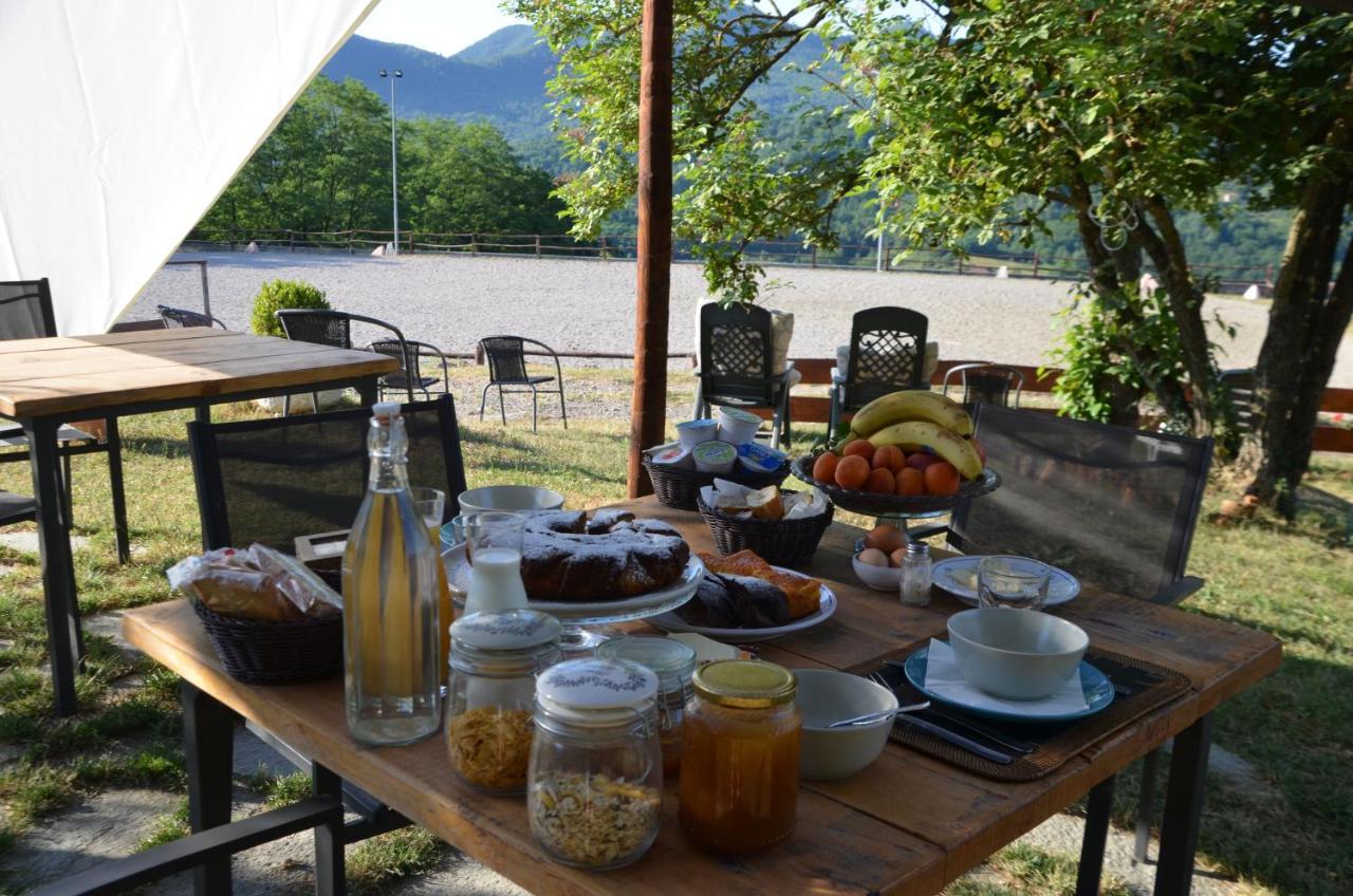 Agriturismo Dei Legi San Pietro Vara Екстер'єр фото