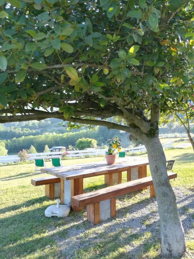 Agriturismo Dei Legi San Pietro Vara Екстер'єр фото